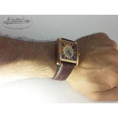 نمای روی مچ ساعت کارتیر مربع