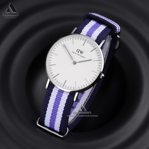 ساعت دنیل ولینگتون صفحه سفید بند بنفش