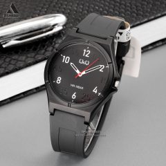ساعت کیو اند کیو مشکی مدل V04A-002VY