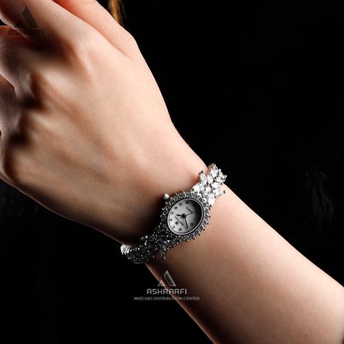 عکس روی مچ ساعت رویال کرون