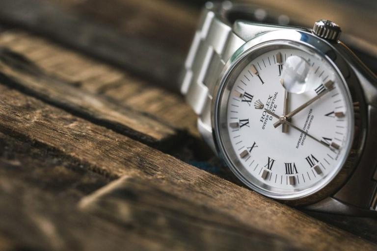 رولکس: پیشگام در صنعت ساعت‌سازی