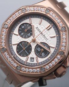 صفحه ساعت اودمارپیگه سه موتورهAudemars Piguet Royal Oak Offshore 7995