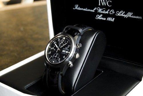 ساعت سرامیکی چیست؟