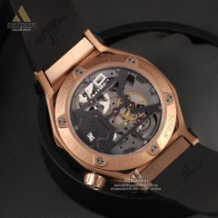 درب پشت هابلوت فراری Hublot Ferrari Tourbillon G1
