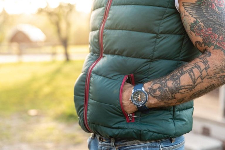 منظور از هک موتور ساعت مچی چیست؟