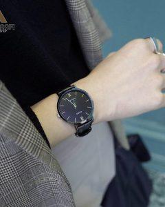 عکس روی مچ ساعت Casio LTP-VT01L-1B