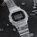 ساعت جیشاک بند شیشه ای Casio G-Shock DW-5600SKE-7
