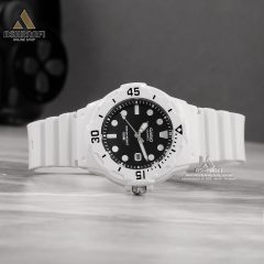 خرید کاسیو زنانه مدل Casio LRW-200H-1EV