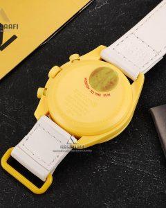 درب پشت امگا سواچ Omega x Swatch Speedmaster YW1