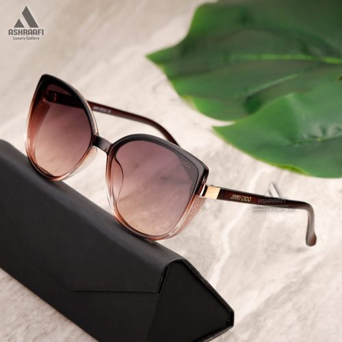 عینک دودی با فریم بزرگ