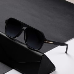عینک آفتابی مشکی Tom Ford 9810