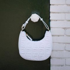 کیف سفید فندی