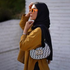 کیف سفید فندی با طرح مشکی