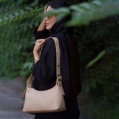 کیف ساده کرم