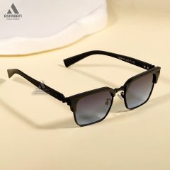 عینک مشکی با لنز دودی Balmain ZS98123