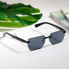 Balmain-ZS98201-03 عینک مشکی از برند بالمین Balmain ZS98201