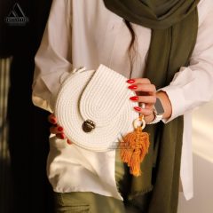 کیف کنفی سفید