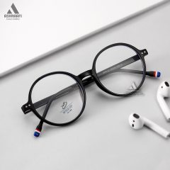 عینک مشکی یوی 400