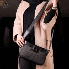 کیف قهوه ای فندی