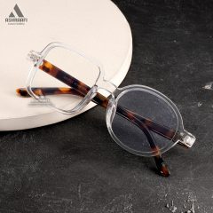 عینک خاص شیشه بلوکات