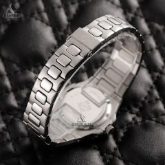 قفل و بند ساعت زنانه پتک فیلیپ Patek Philippe Nautilus SW1