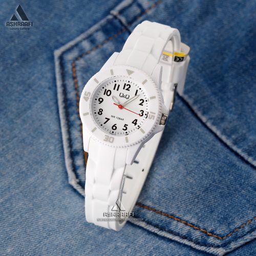 ساعت دخترانه کیو اند کیو