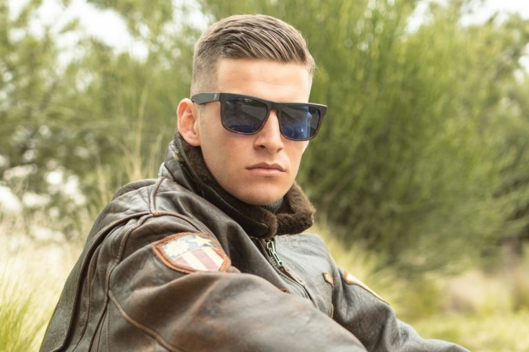 کدام فرم عینک مردانه برای فرم صورت شما مناسب است؟