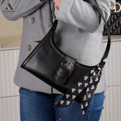 Women-HandBag-A07-06 کیف ساده مشکی زنانه