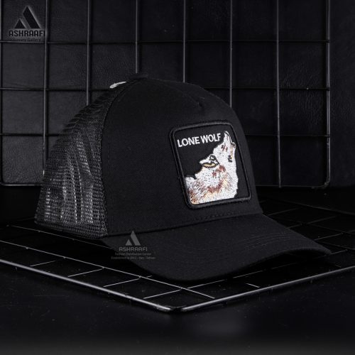 کلاه مشکی با طرح گرگ
