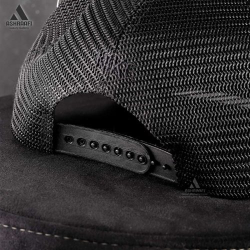 کلاه نایکی پشت تور