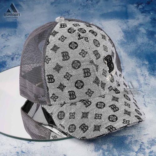 کلاه کپ طرح دار