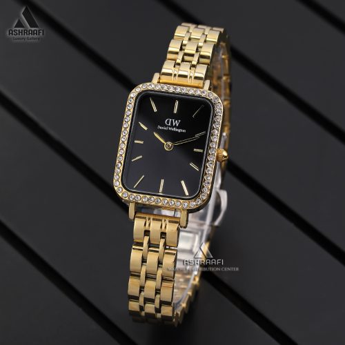 ساعت نگین دار طلایی