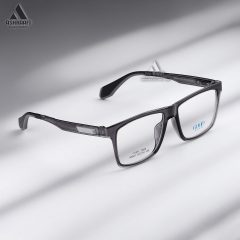 خرید عینک طبی گودلاک