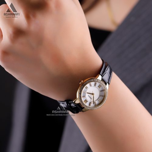 عکس روی مچ ساعت فسیل