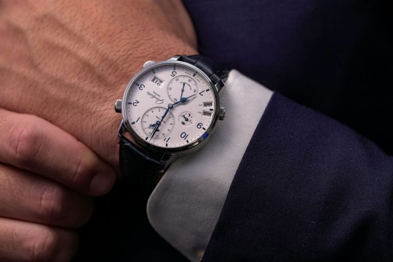 ساعت‌های مکانیکی و چالش تغییر ساعت فصلی: چرا کمتر ساعتی برای این کار ساخته شده است؟