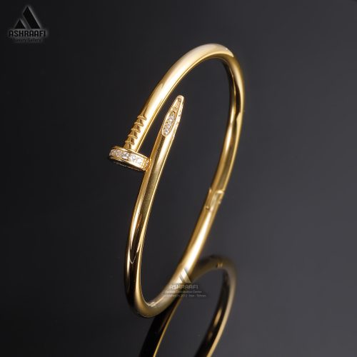 دستبند طلایی کارتیه