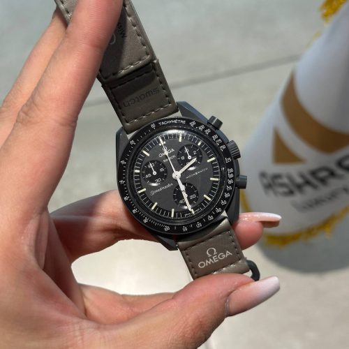 Omega x Swatch Speedmaster SO33A100