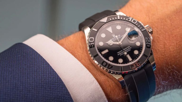 طلای سفید یا استیل؟ راز تشخیص فلزات گرانبها در ساعت‌های مچی لوکس