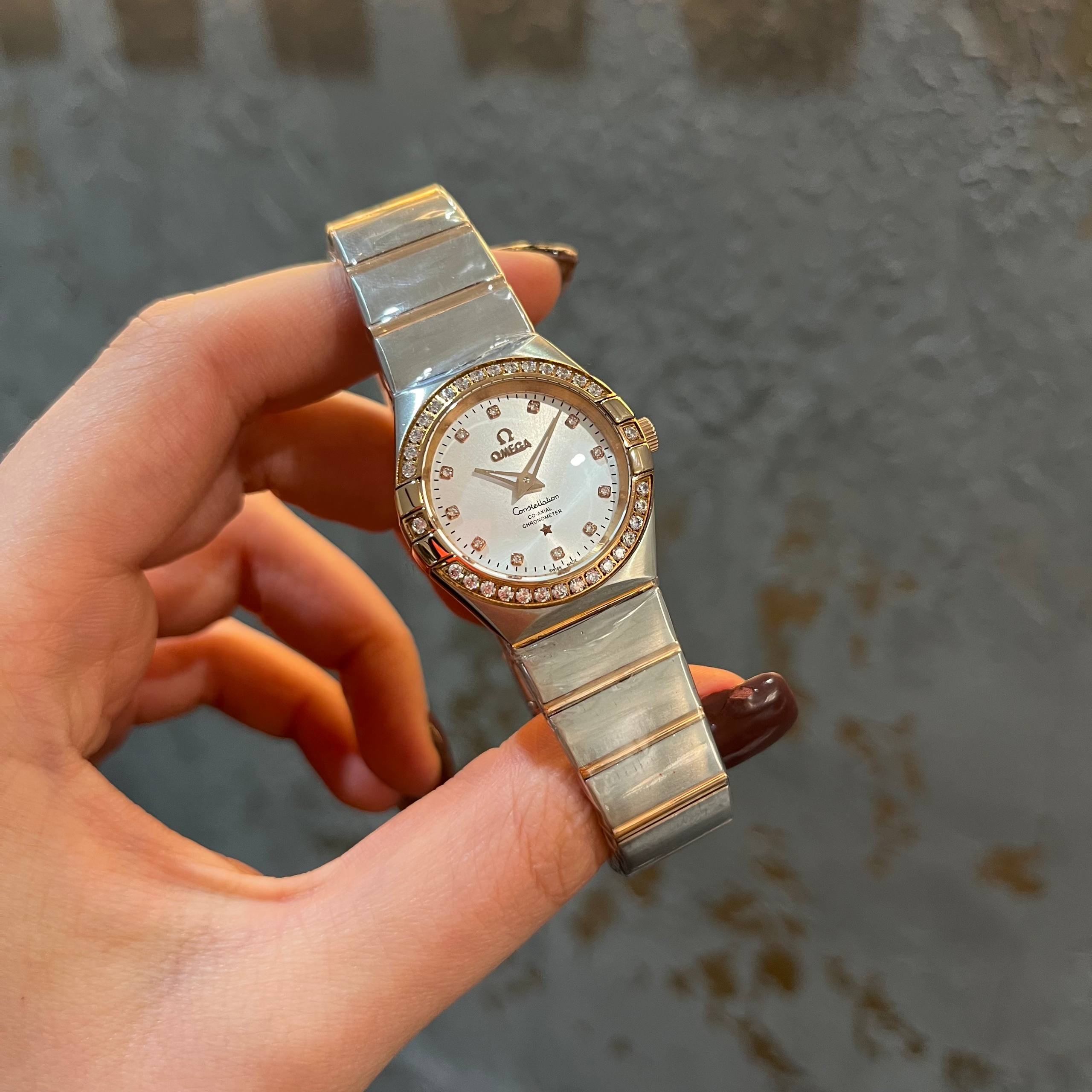 Omega Constellation 8186