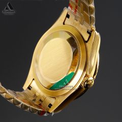 Rolex-Sky-Dweller-S-GG-04 درب پشت ساعت مردانه رولکس