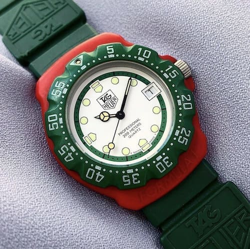 مدل سبز و قرمز ساعت تگ هویر فرمول 1