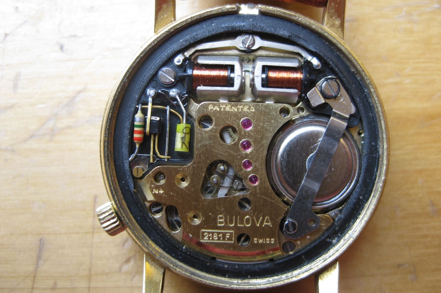 بولوا آکUTRON ۲۱۸