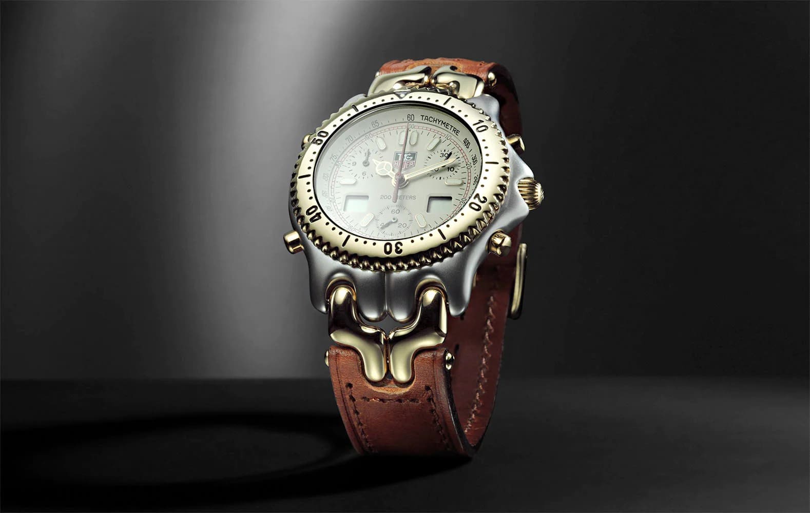 کرونوگراف TAG Heuer S/el با صفحه سفید و بند چرمی