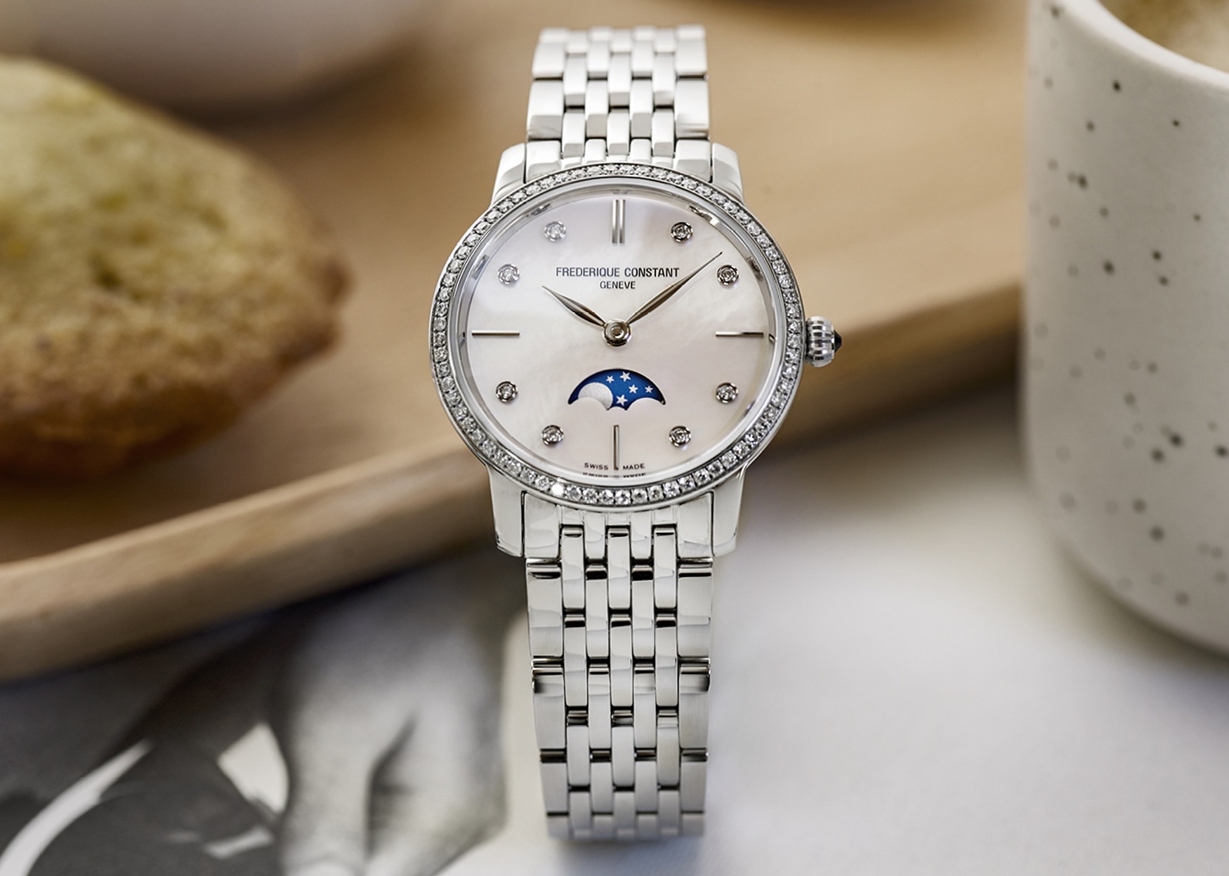 ساعت مچی زنانه فردریک کنستانت اسلیم لاین با صفحه صدف مروارید