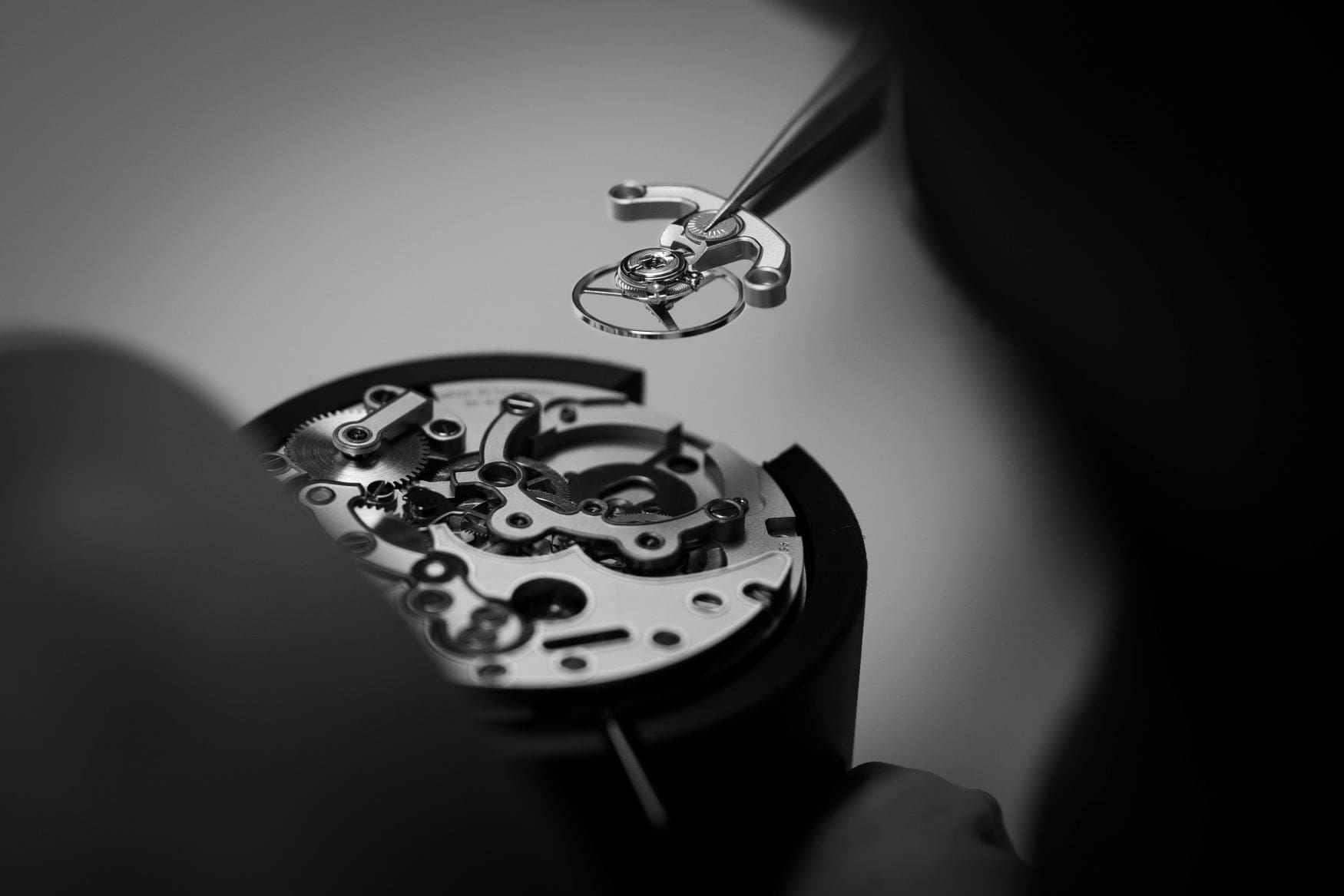 مونتاژ کالیبر ZM لایکا