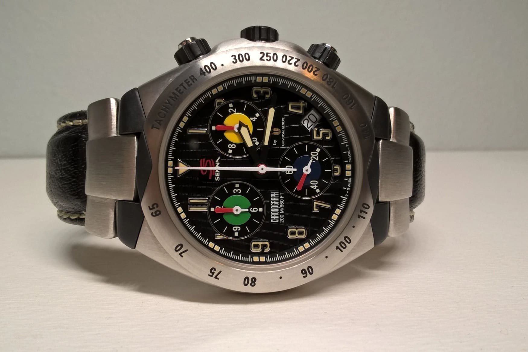 ساعت کرونوگراف کوارتز یونیورسال ژنو سنا ۴۱