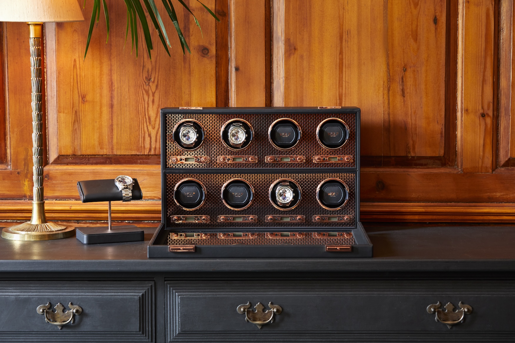 وایندر ساعت ۸ تایی ولف اکسیس با پایه