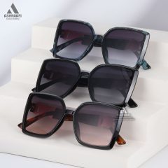 قیمت عینک آفتابی Versace 7279