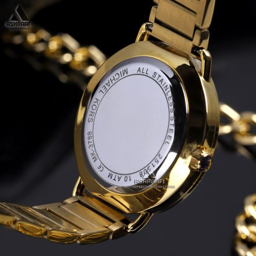 درب پشت ساعت مایکل کورس