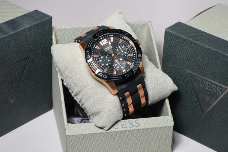 آیا جعبه‌های لوکس واقعاً ارزش خرید ساعت شما را بالا می‌برند؟